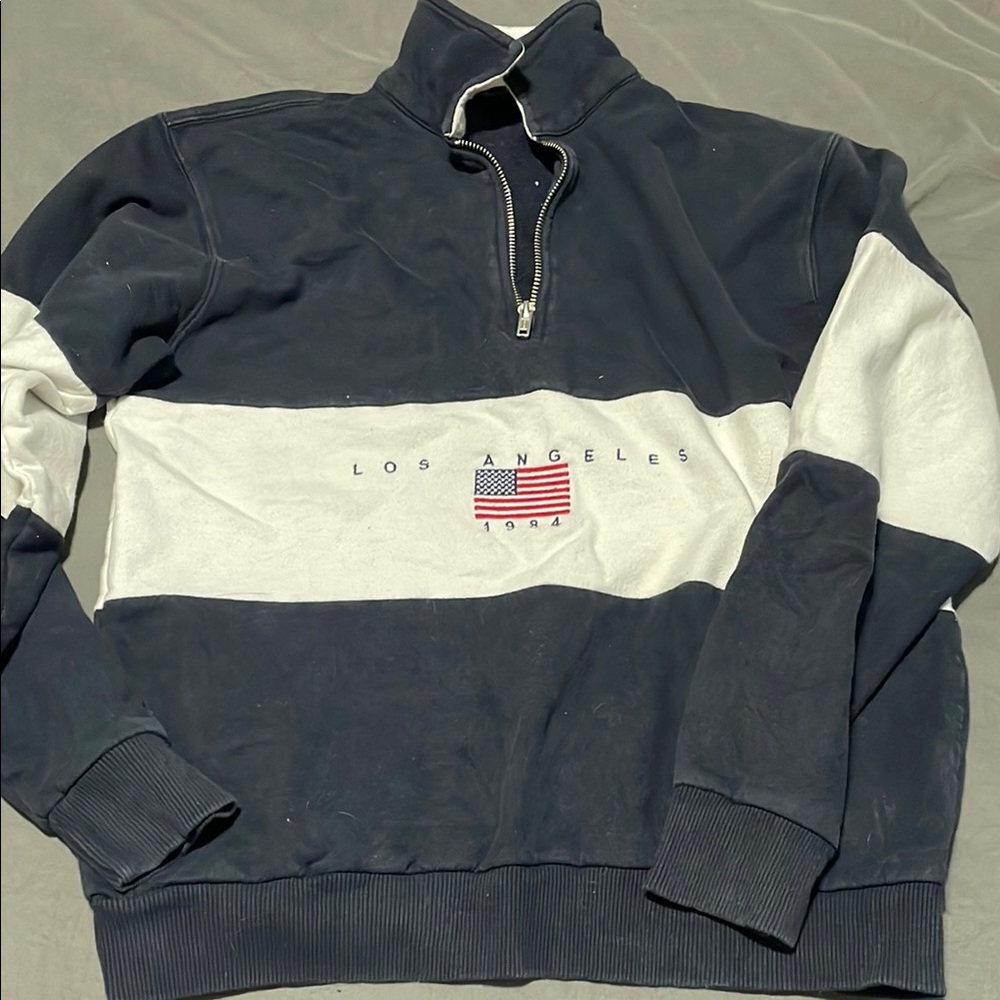 Brandy Melville John Galt Los Angeles Navy Quarter Zip